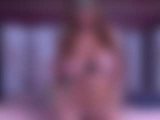 BeccaDelux's Live Sex Cam Show