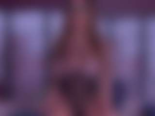 BeccaDelux's Live Sex Cam Show