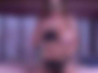 BeccaDelux's Live Sex Cam Show