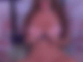 BeccaDelux's Live Sex Cam Show