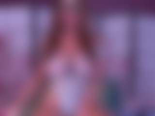 BeccaDelux MILF webcam performer live streaming