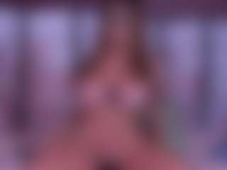 BeccaDelux's Live Sex Cam Show