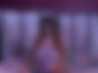 BeccaDelux's Live Sex Cam Show