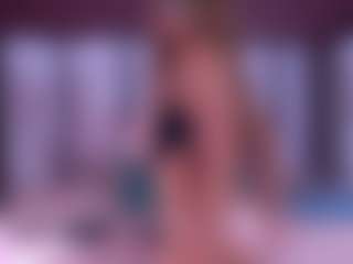 BeccaDelux's Live Sex Cam Show