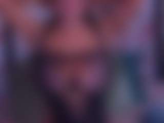 BeccaDelux's Live Sex Cam Show