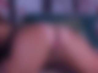 BeccaDelux's Live Sex Cam Show