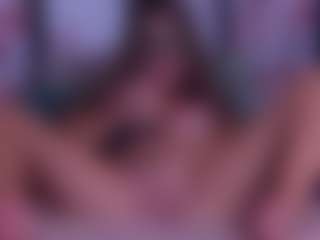 BeccaDelux's Live Sex Cam Show