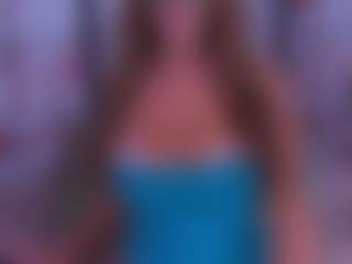 Live cam show with BeccaDelux - Granny Squirt on liverealitysex.com