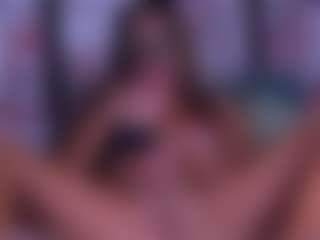 Live cam show with BeccaDelux - Brown Eyes MILF on Gym Cam Girls