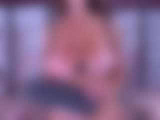BeccaDelux's Live Sex Cam Show