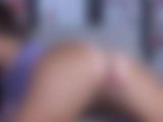 Live cam show with BeccaDelux - Toys on sexylive.show