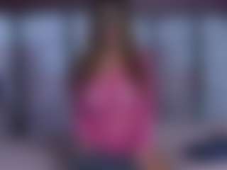 Live cam show with BeccaDelux - Thick on slutload