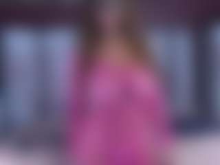 Live cam show with BeccaDelux - Big Tits Mature on WildCum
