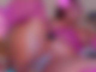 Live cam show with sofi-hill - Public Black on sexylivex.com