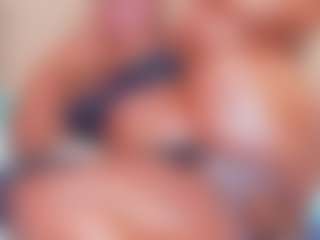 Live cam show with sofi-hill - Curvy MILF on TeamSkeetLive