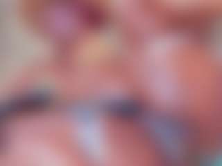 sofi-hill MILF webcam performer live streaming
