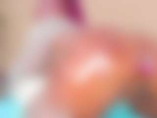 sofi-hill MILF webcam performer live streaming