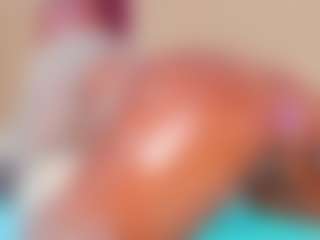 Live cam show with sofi-hill - Fingering MILF on hotwifechat.live