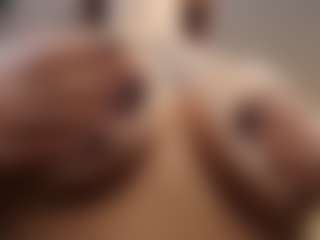 Jenna-bluee's Live Sex Cam Show