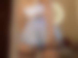 Live cam show with Jenna-bluee - Blonde Hair on Camsoda