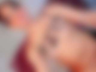 Live cam show with NahomySweetxx - Nipple Piercings on Camsoda
