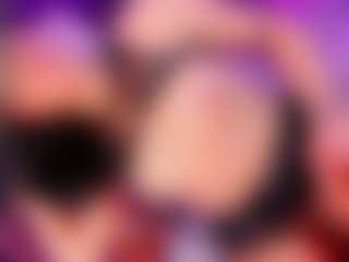 Live cam show with NahomySweetxx - Smoking on CamSextacy