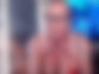 MsHunnyBunnyy MILF webcam performer live streaming