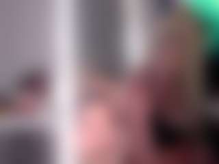 Live cam show with MsHunnyBunnyy - BBW on Free Soda