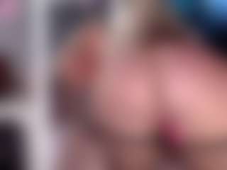 Live cam show with MsHunnyBunnyy - Kawaii on CamwithHer