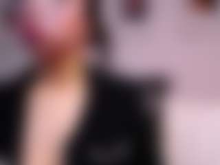 Live cam show with valentinaswallow - Lovense on Camsoda