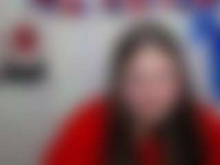 Live cam show with DaniellaGrace - Living Room on CamClone