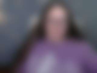 Live cam show with DaniellaGrace - Gagging on milfzrlive.com