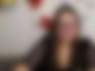 Live cam show with DaniellaGrace - Cosplay Curvy on Uber Horny