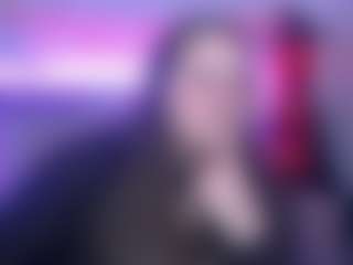 Live cam show with DaniellaGrace - Living Room on justonemore.cc