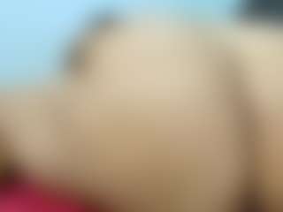 Live cam show with kiindred - Latina on Mixed Magazine Live | colombia