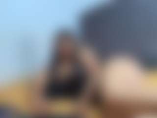 Live cam show with kiindred - Drinking on SxyPornLive