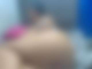 Live cam show with kiindred - Facial Piercings on CamwithHer