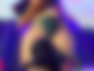 Live cam show with Dominatrix Fetishe - Ebony on Sex Cam Show | colombia
