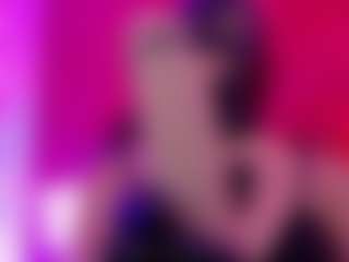 Live cam show with Dominatrix Fetishe - Black Petite on Free Soda