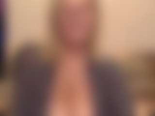 Live cam show with IlariaCetoi - Granny on testsause.com
