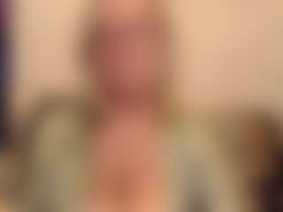 Live cam show with IlariaCetoi - Mature on iamadamtest123.com