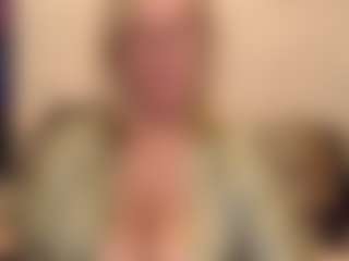 Live cam show with IlariaCetoi - Granny on iamadamtest123.com