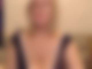 Live cam show with IlariaCetoi - Granny on Free Soda