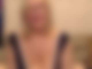 Live cam show with IlariaCetoi - Toys on alttransgirls