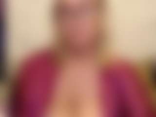 Live cam show with IlariaCetoi - Granny Dildo on Nude Chat * 1 On 1 Webcam Sex * Live Cam Show