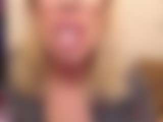 IlariaCetoi MILF webcam performer live streaming