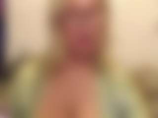 Live cam show with IlariaCetoi - Granny Big Ass on Camsoda