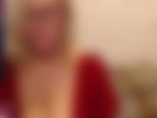 IlariaCetoi's Live Sex Cam Show