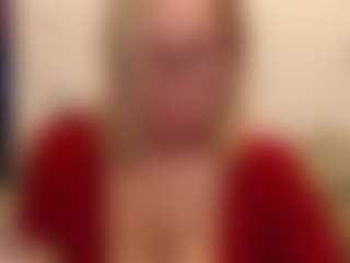 IlariaCetoi's Live Sex Cam Show