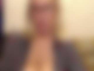 Show live cam dengan IlariaCetoi - Granny BBW di Camsoda
